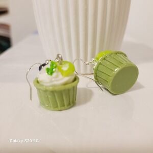 Handmade Cute Cupcake Earrings‎ Green Frosting Realistic Mini Food Jewelry Gift